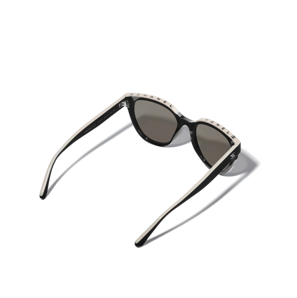 Authentic Chanel Butterfly Sunglasses 5414 C534/3  Black & Beige - Picture 3 of 12